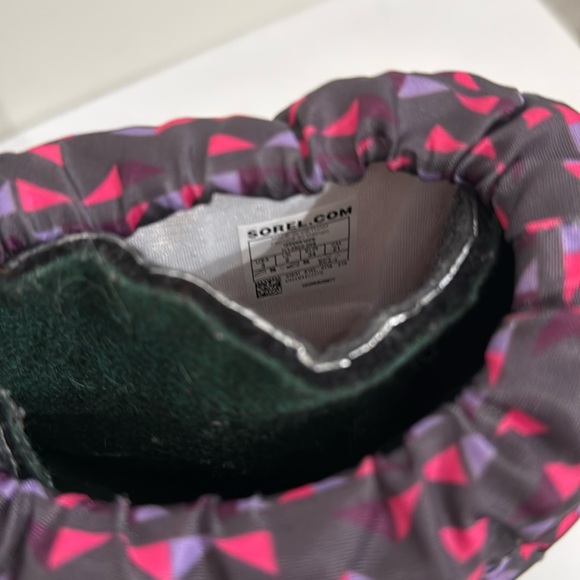 SOREL Youth Flurry All Over Print Winter Boots Size 3 Girls Weatherproof - Picture 12 of 13